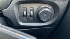 Vauxhall Corsa 1.2 SE Premium 5dr Petrol Hatchback